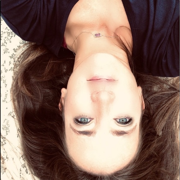 Meet your Posher, Kandice - Picture 1 of 1